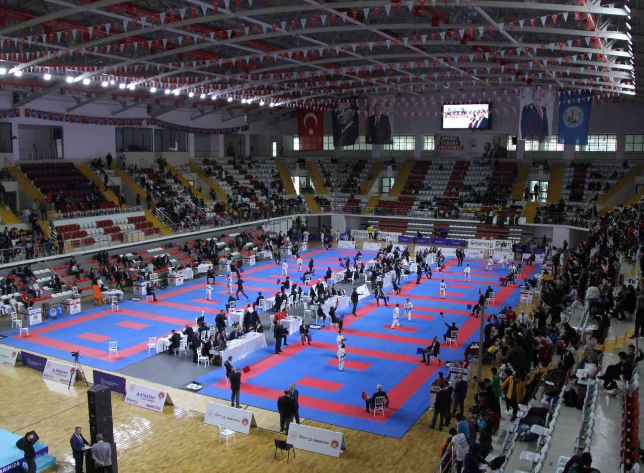 Sivas’ta karate rüzgarı esecek