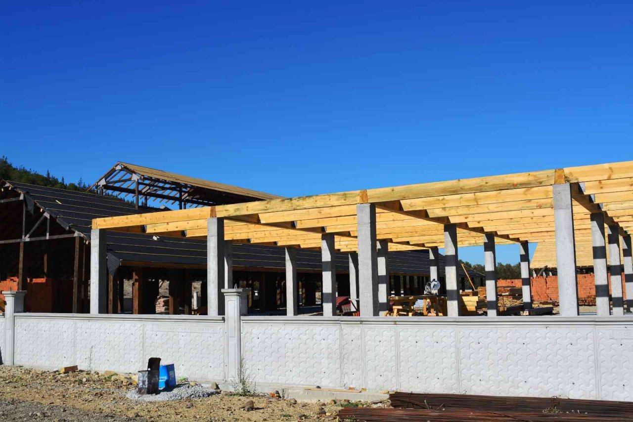 Hippoterapi Merkezi hızla tamamlanıyor