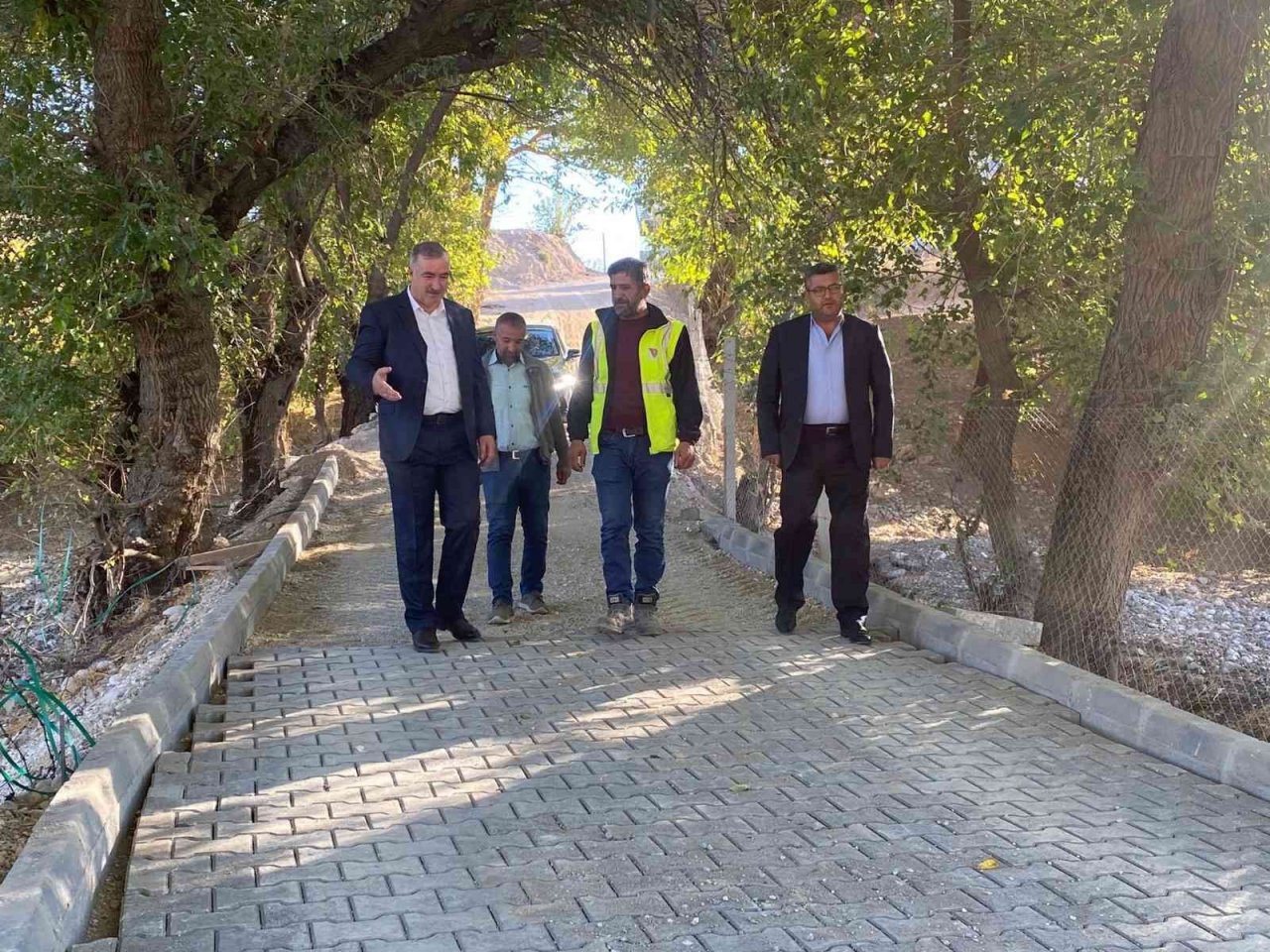 Tarihi çeşme yeniden gün yüzüne çıkartıldı