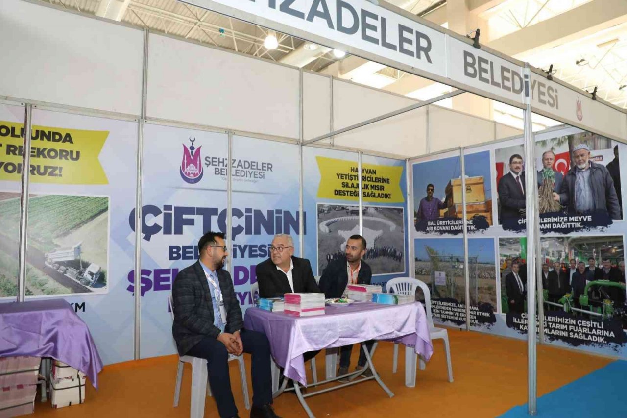 Şehzadeler Belediyesi’nin standı Teknotarım-22’nin ilgi odağı oldu