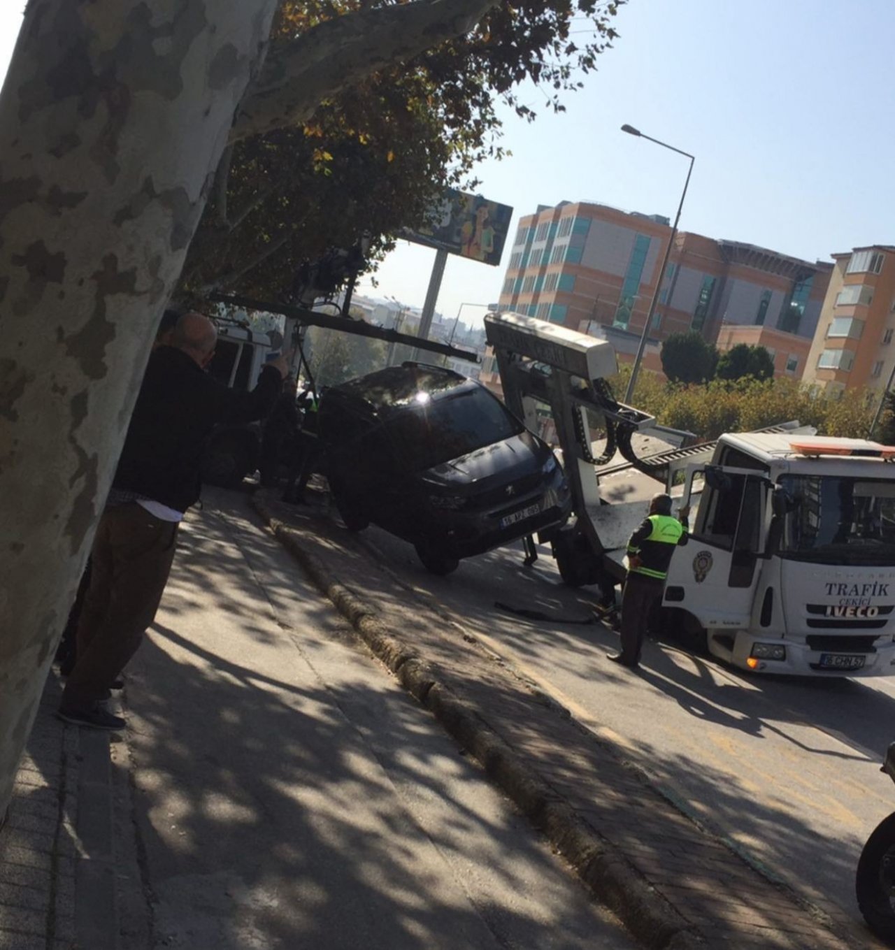 Bursa’da çekicinin iş kazası