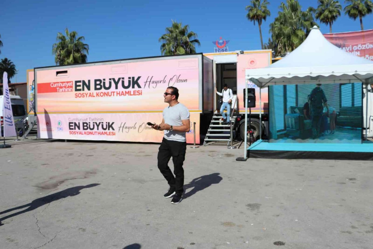 “İlk Evim, İlk İşyerim, İlk Evim Arsa” tanıtım tırı Adana’da