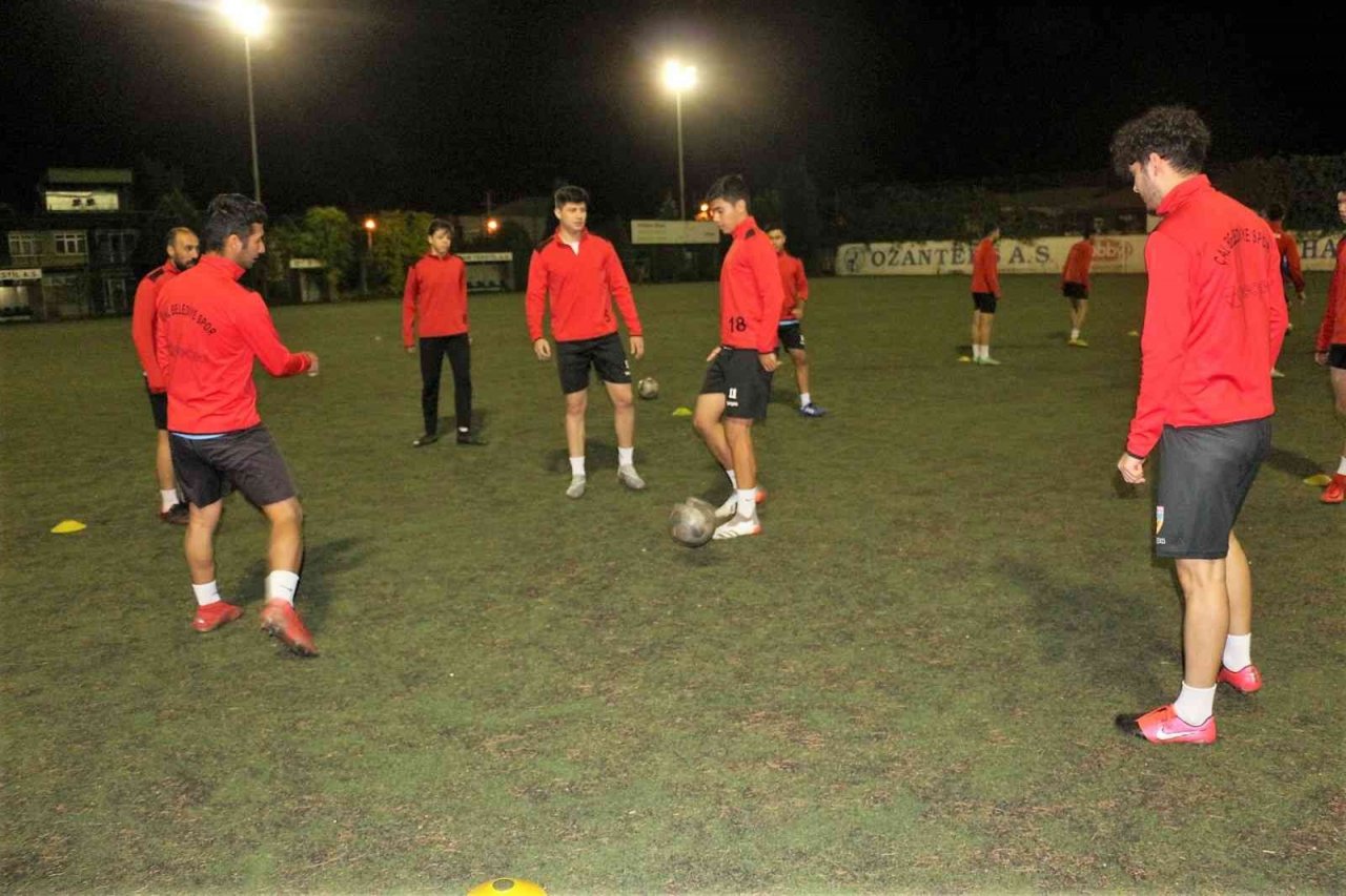 Çal Belediyespor’da hedef 4 puan almak