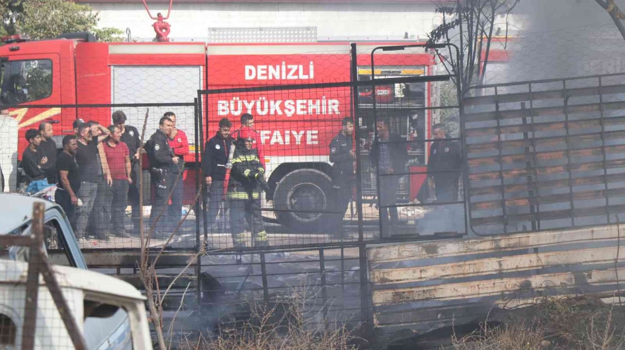 Hurdalıkta çıkan yangın korkuttu