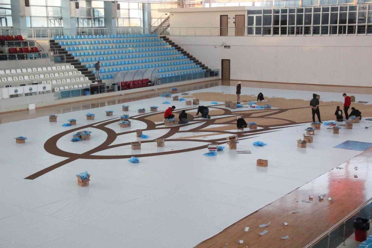 Dünyanın en büyük buğday başağı mozaiği 3 ton bisküviden yapılıyor