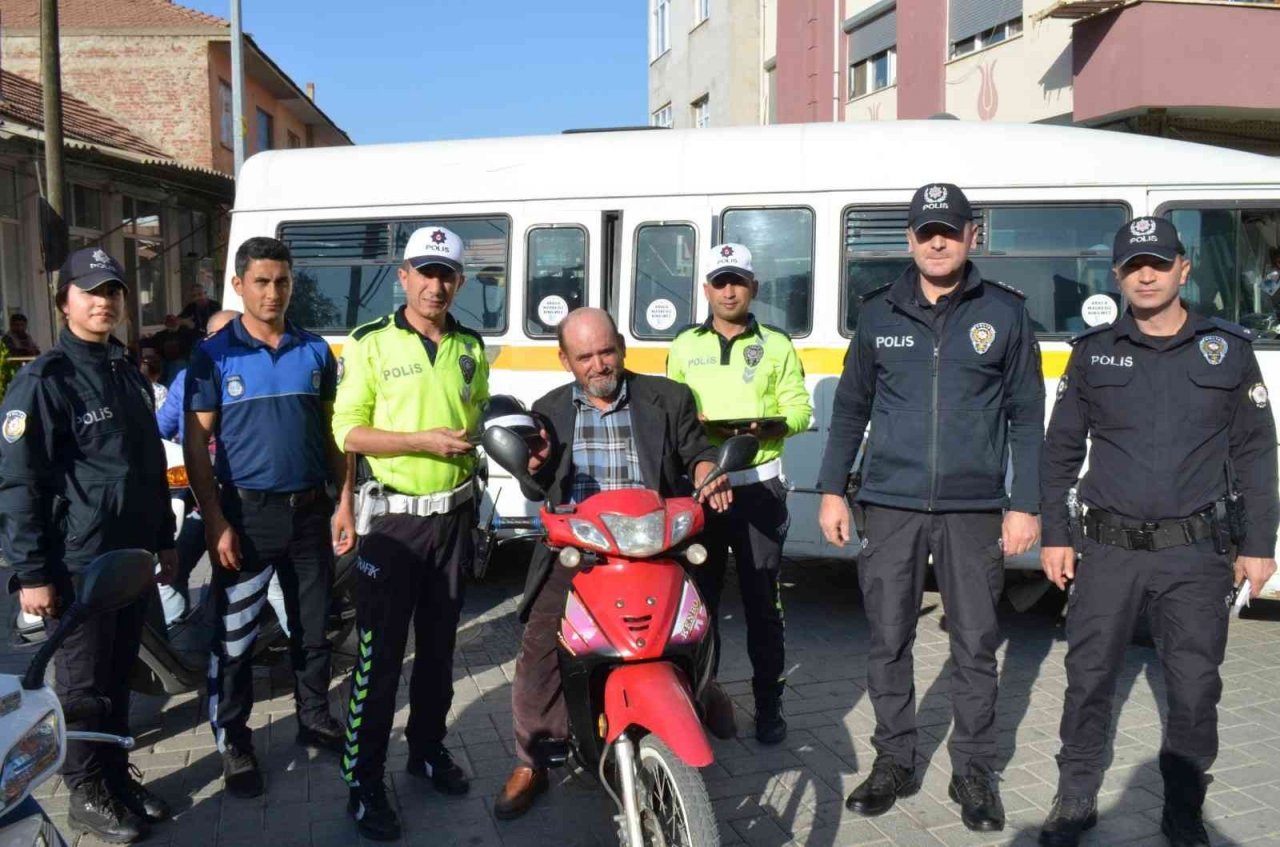 Ahmetli Emniyetinden ‘Bir Kask Bir Hayat’ uygulaması