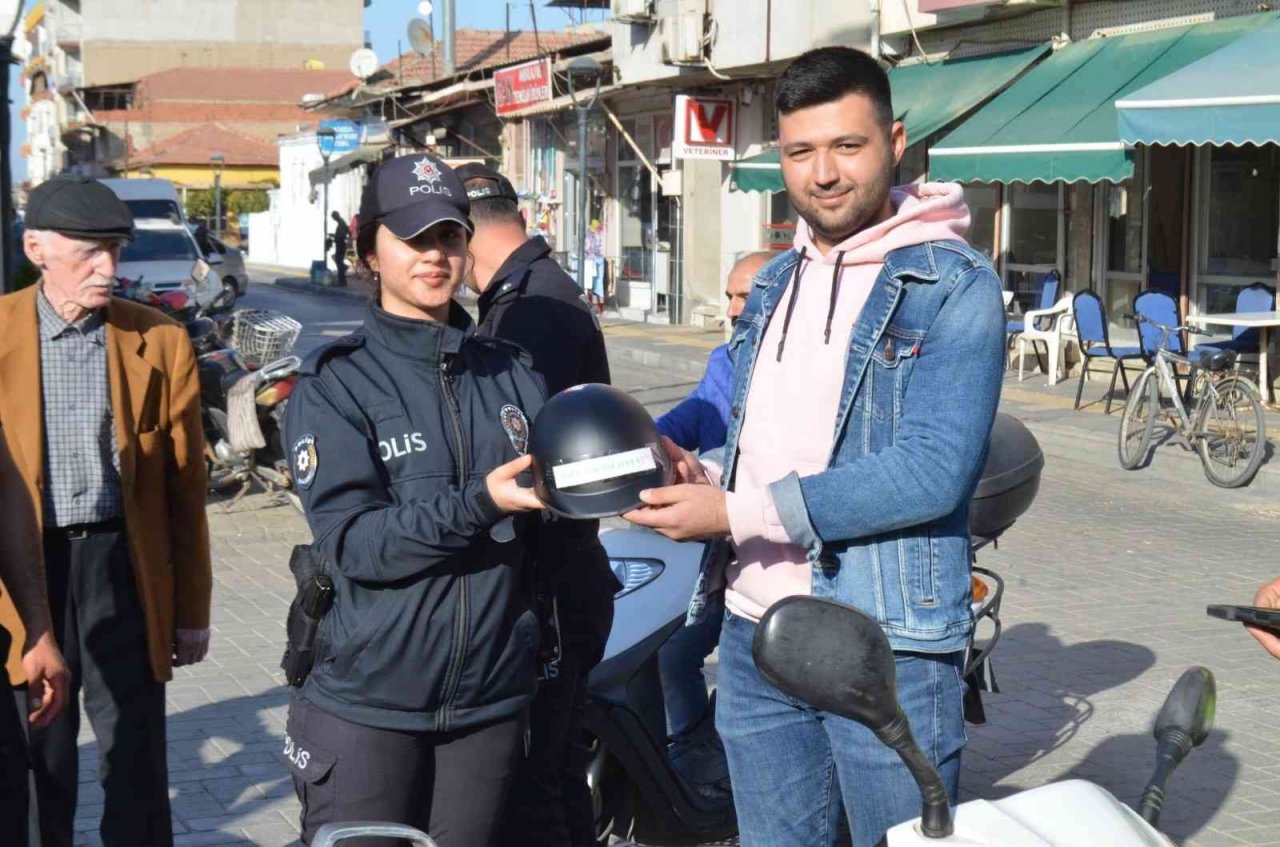 Ahmetli Emniyetinden ‘Bir Kask Bir Hayat’ uygulaması