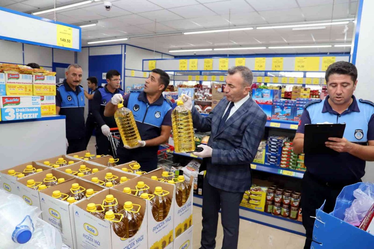 Akdeniz’de zincir marketler denetlendi