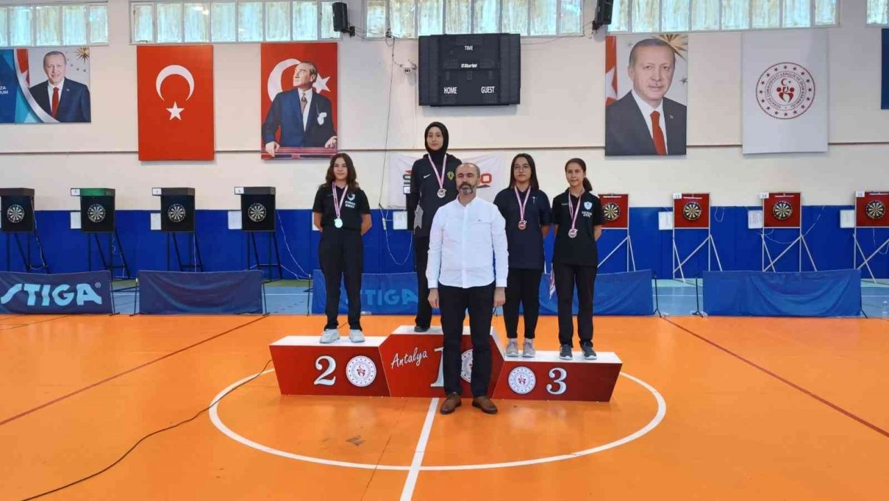Denizlili sporcular kentte 12 madalya ile döndü