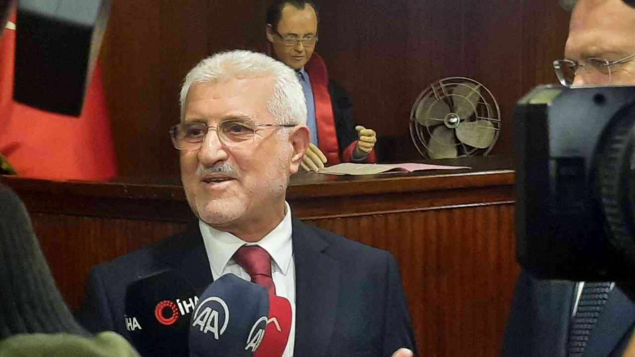 “Geçmişten Günümüze Yargı Çalışanları Giysileri” sergisi İstanbul Adliyesi’nde açıldı