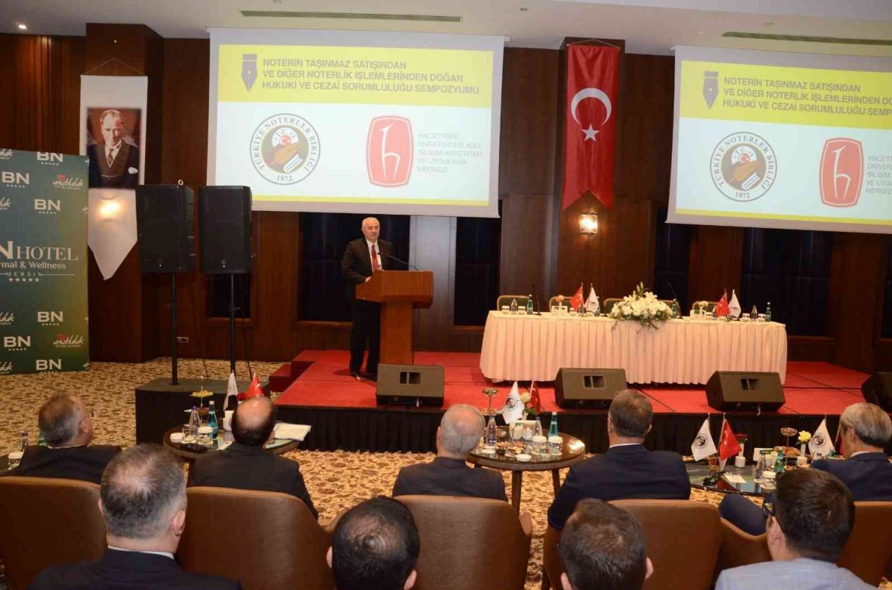 Yargıtay Başkanı Akarca: "Hukuk devleti ilkesinin gerçekleşmesinde noterler büyük bir rol üstleniyor"
