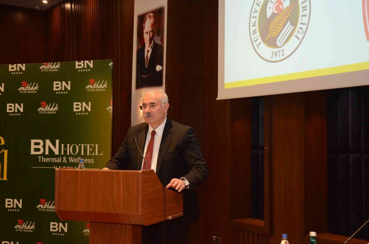 Yargıtay Başkanı Akarca: "Hukuk devleti ilkesinin gerçekleşmesinde noterler büyük bir rol üstleniyor"