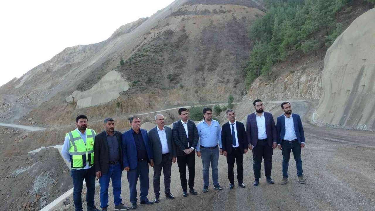 Adana Kozan ile Kayseri arası 105 kilometreye düşecek çalışmalar hızla sürüyor