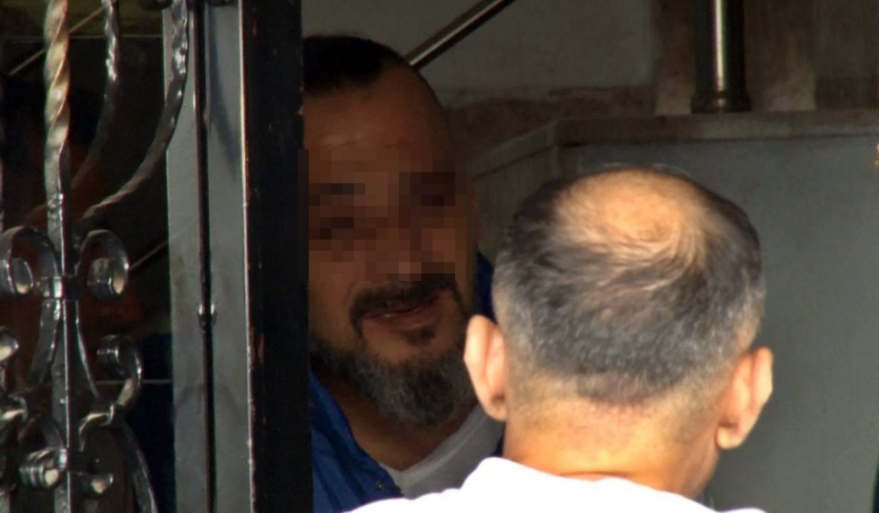 Velayeti annesinde olan 5 yaşındaki oğlunu zorla alıkoydu, 2,5 saatlik çalışmayla ikna edildi