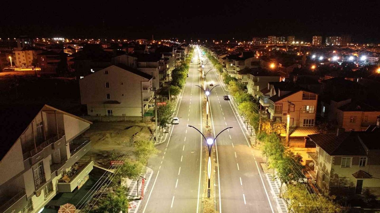 Karaman’da Yavuz Sultan Selim Bulvarı modern görünüme kavuşuyor