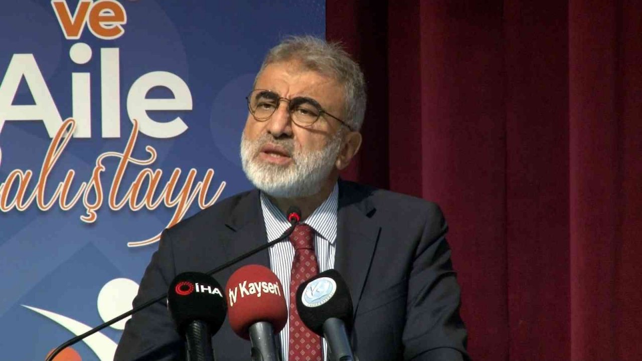 Bakan Yardımcısı Yılmaz: "Çocuklarımız sosyal medya ve internetten dolayı evlerinde büyük bir tehdit altındalar"