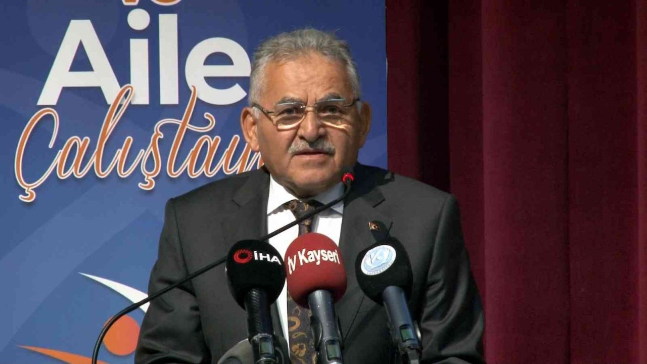 Bakan Yardımcısı Yılmaz: "Çocuklarımız sosyal medya ve internetten dolayı evlerinde büyük bir tehdit altındalar"