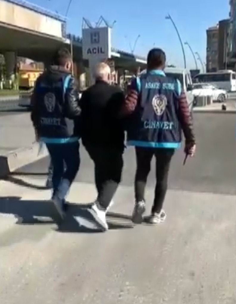 Kar kuyusunda kemikleri bulunan kadını altınları için çoban öldürmüş