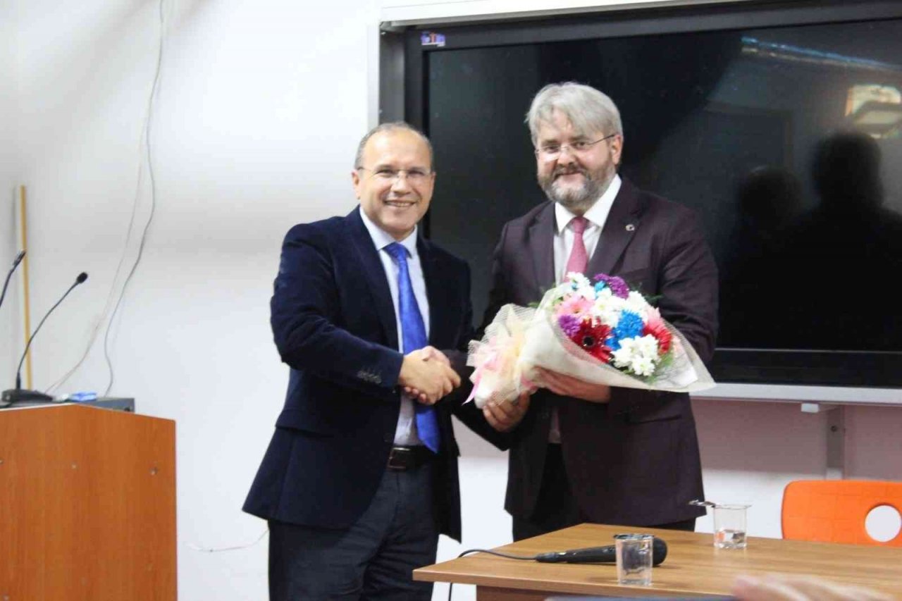 Manisa İl Müftüsü Soykök, Salihli’de öğrencilerle buluştu