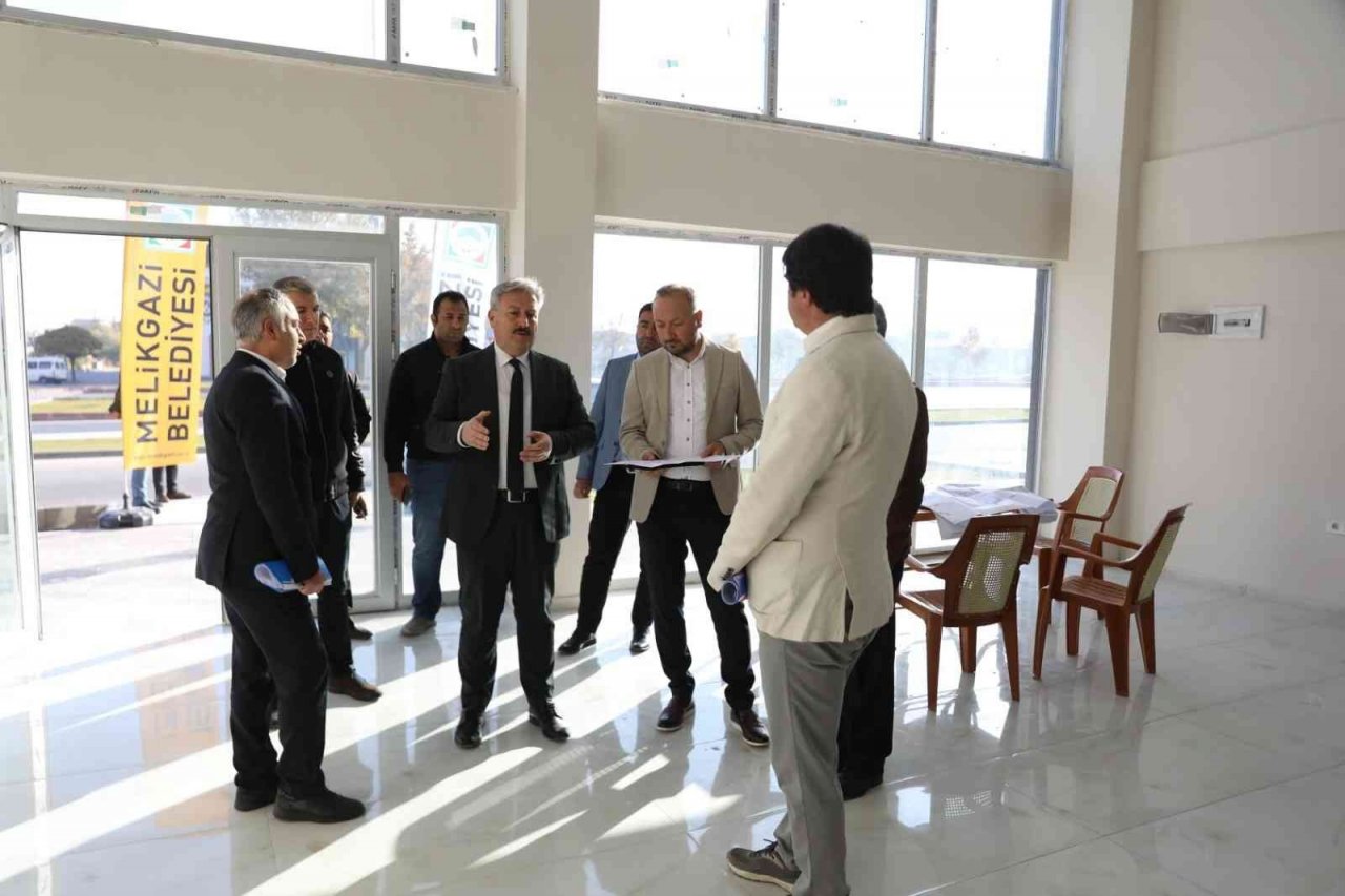 Başkan Palancıoğlu, Kazım Karabekir Kentsel Dönüşüm Dairelerini İnceledi