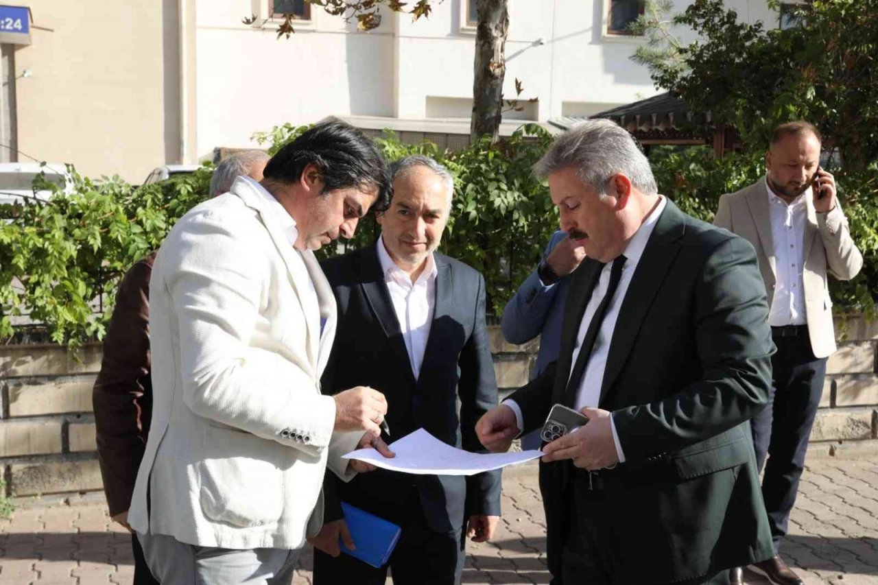 Başkan Palancıoğlu, Kazım Karabekir Kentsel Dönüşüm Dairelerini İnceledi