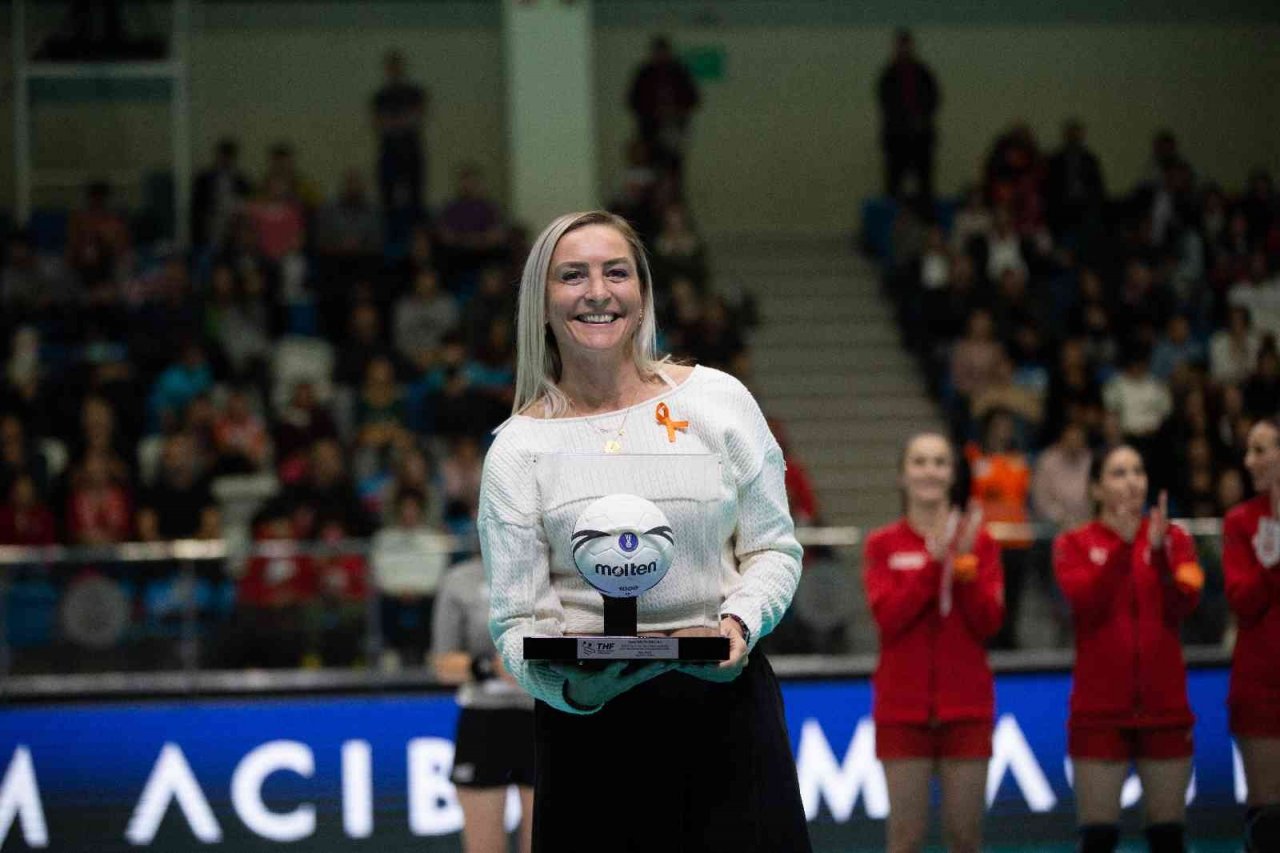 A Milli Kadın Hentbol Takımı, Büyük Britanya’yı 39-14 mağlup etti