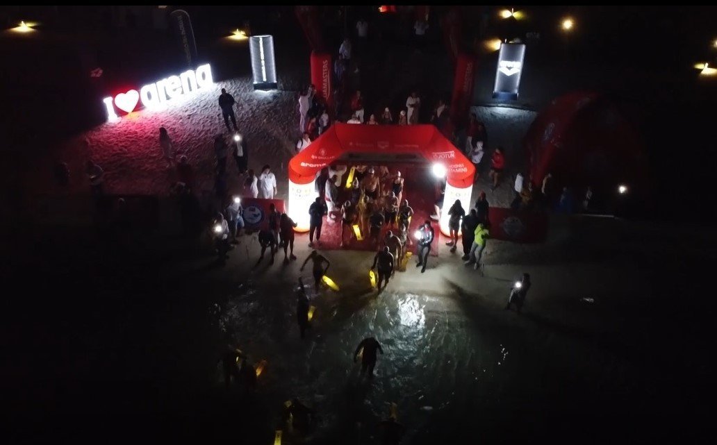 Aquamasters Yüzme şampiyonasının ilk günü tamamlandı