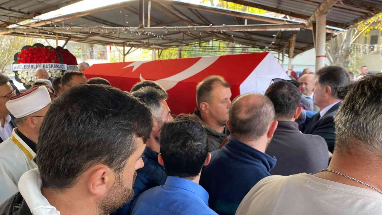 Maden işçisi Taner Şen son yolculuğuna uğurlandı