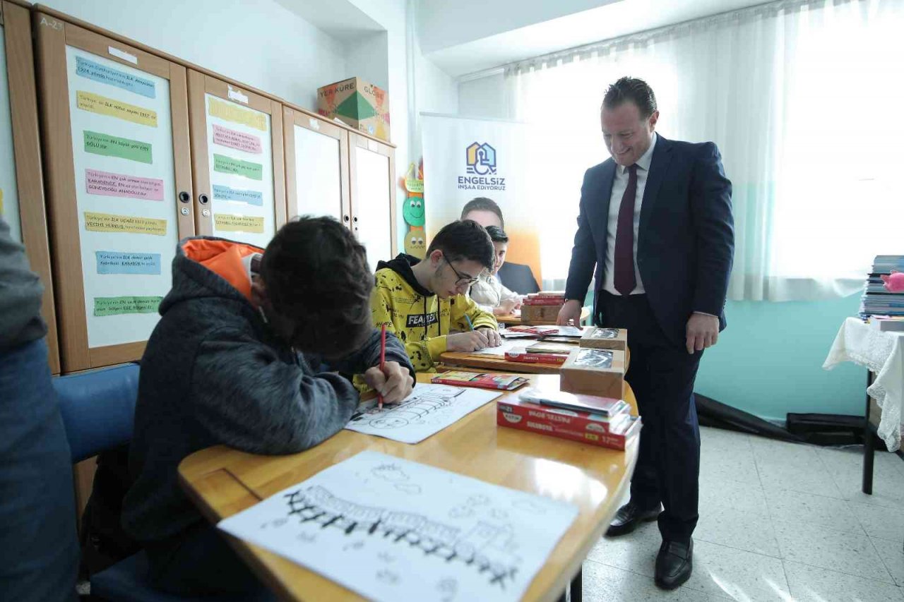 İş insanı Kenan Aydın’dan engellilerin hayatını kolaylaştıracak proje