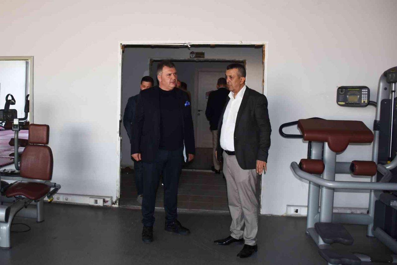 Manisaspor ve Manisa FK arasındaki yakınlaşma devam ediyor