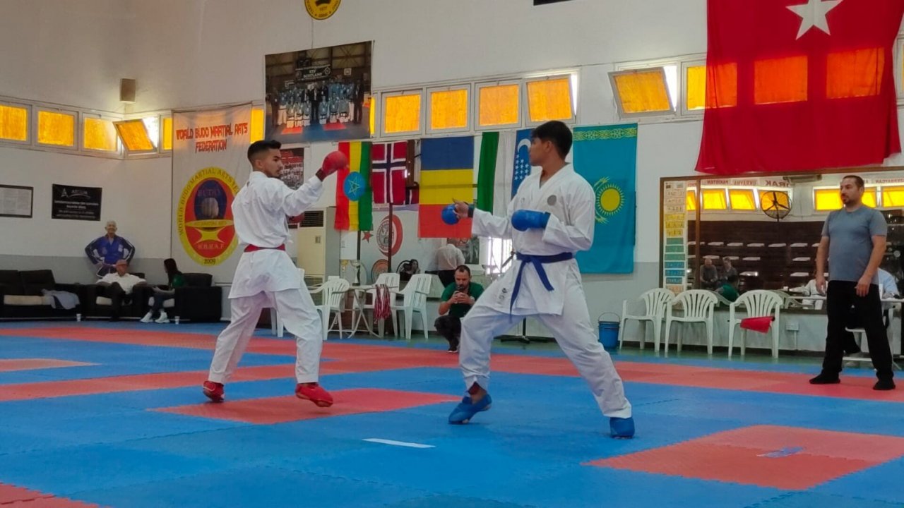 Yavru vatanda karatecilere muhteşem ağırlama