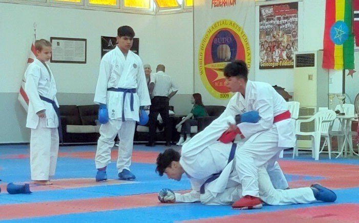 Yavru vatanda karatecilere muhteşem ağırlama