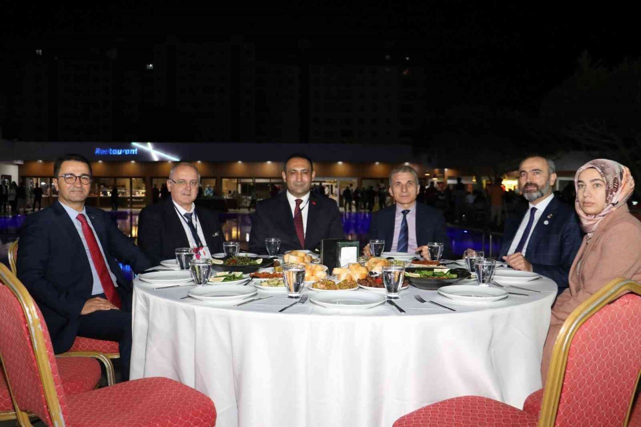 Başkan Yılmaz: "Kıtalar arası dostluk köprüleri oluşturacağız"