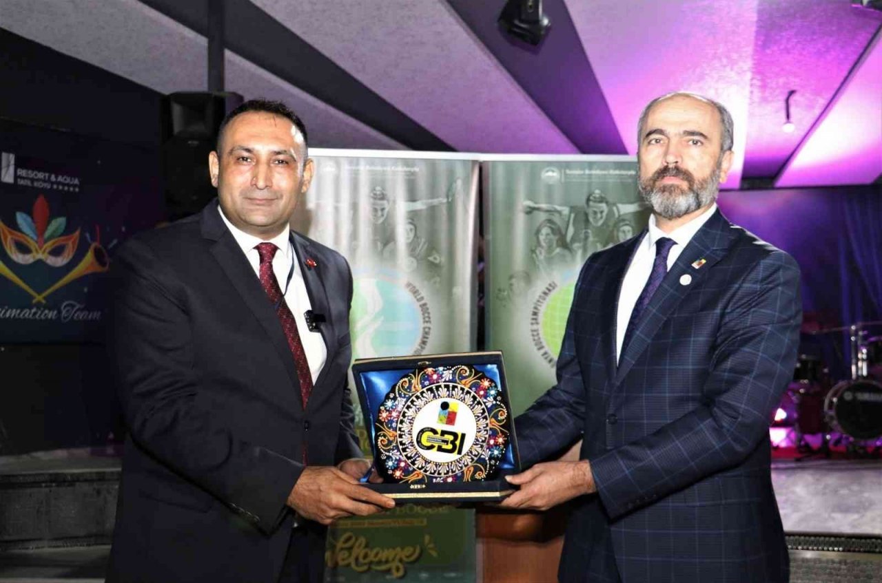 Başkan Yılmaz: "Kıtalar arası dostluk köprüleri oluşturacağız"