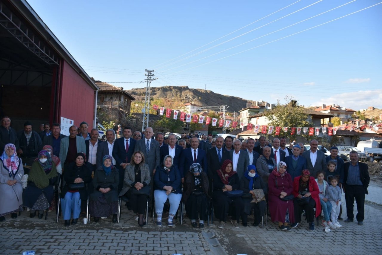 MHP MYK Üyesi Kürşat Azkur;