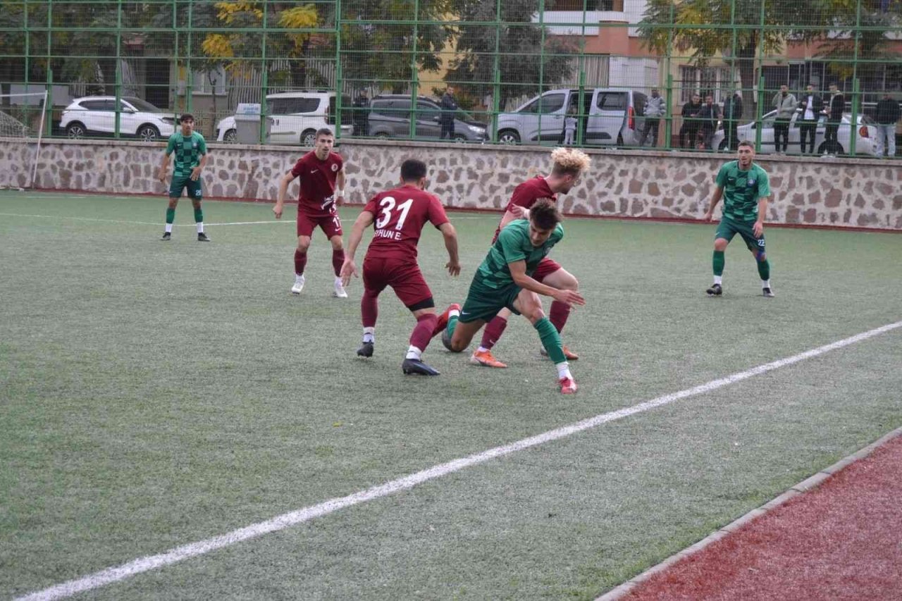 Salihli Belediyespor, evinde Kartalspor’a farklı yenildi