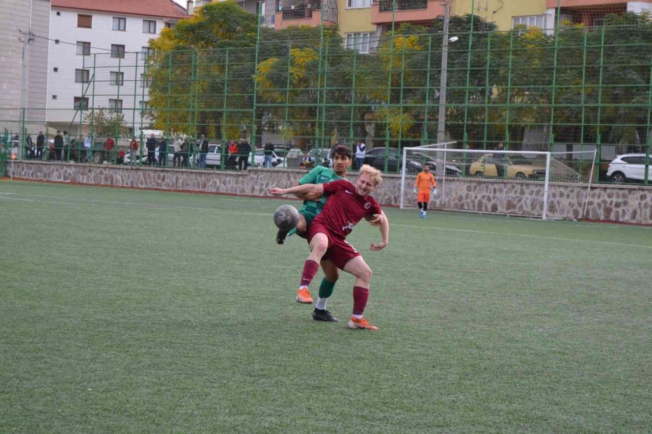 Salihli Belediyespor, evinde Kartalspor’a farklı yenildi