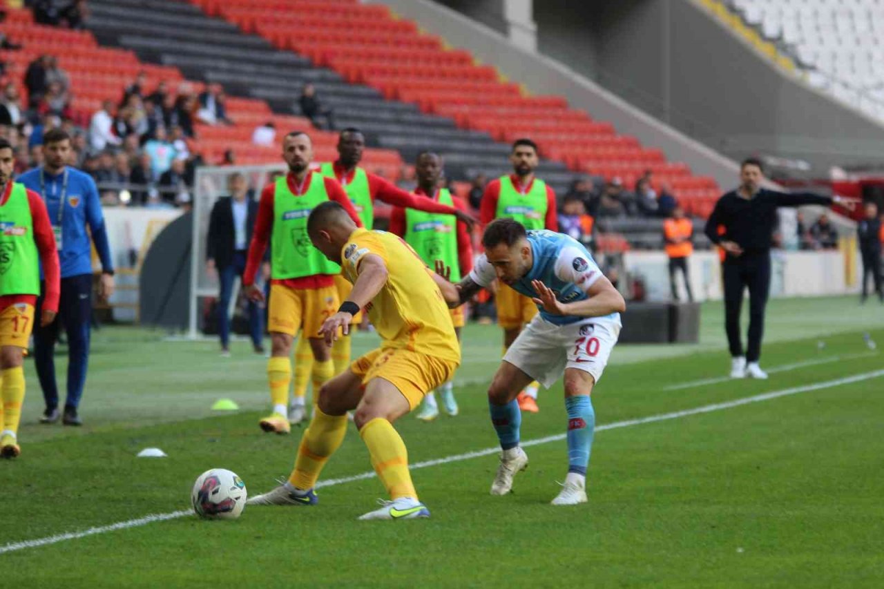 Spor Toto Süper Lig: Gaziantep FK: 1 - Y. Kayserispor: 2 (Maç Sonucu)