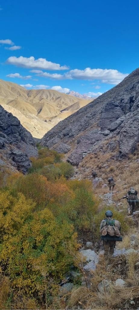 Van’da "Eren Abluka Jandarma Çavuş Mustafa Bozkurt Operasyonu" başlatıldı