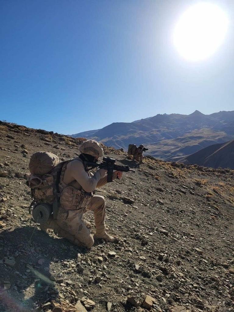 Van’da "Eren Abluka Jandarma Çavuş Mustafa Bozkurt Operasyonu" başlatıldı