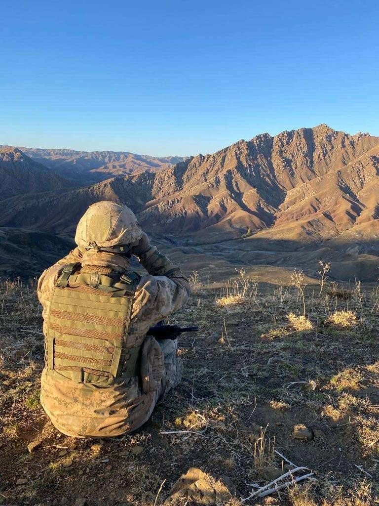 Van’da "Eren Abluka Jandarma Çavuş Mustafa Bozkurt Operasyonu" başlatıldı