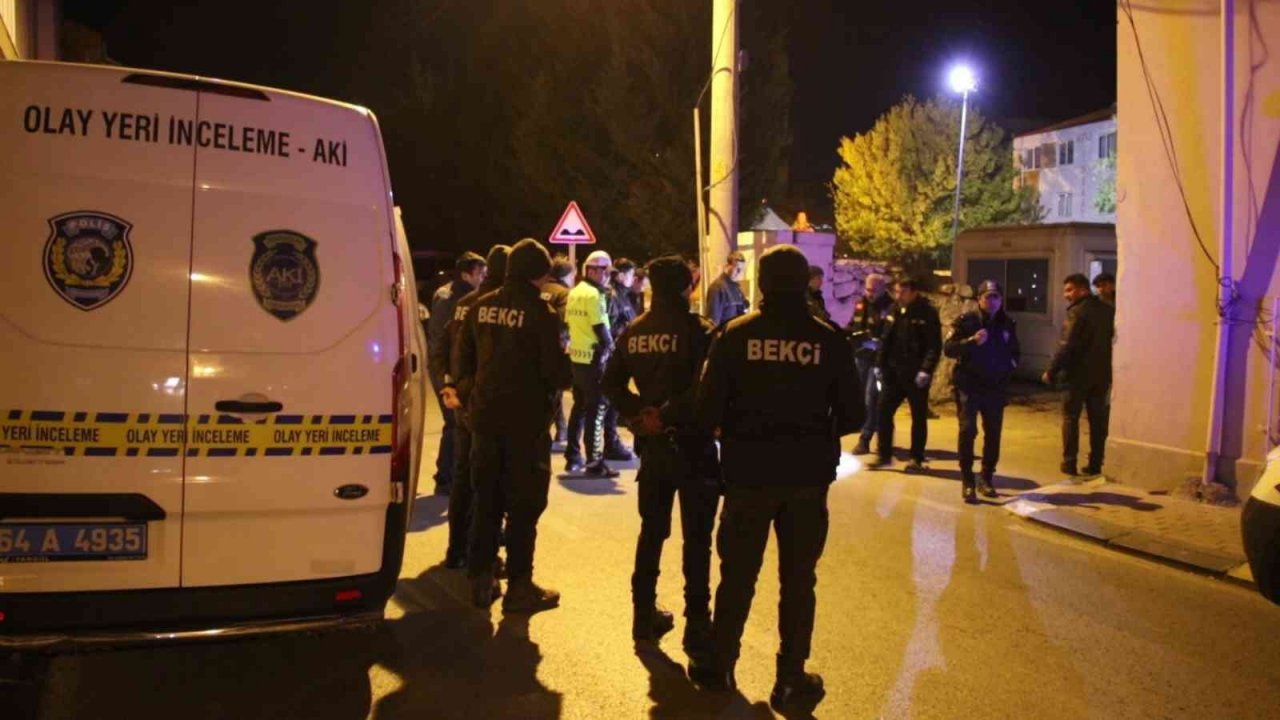 Sokak ortasında darp edilip silahlı vurulan kişi kurtarılmadı