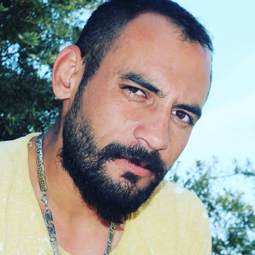 Sokak ortasında darp edilip silahlı vurulan kişi kurtarılmadı