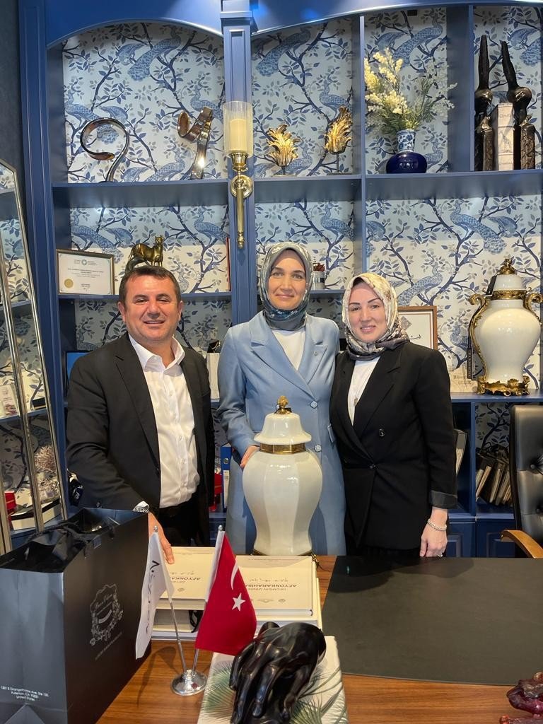 Afyonkarahisar Valisi Doç. Dr. Kübra Güran Yiğitbaşı’dan AFSİAD’a ziyaret