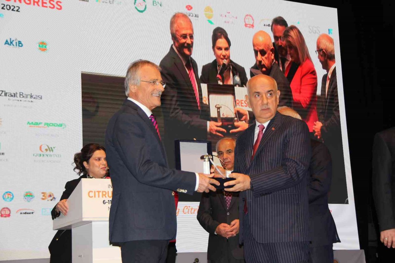 Bakan Kirişçi: "Gıda meselesi bizim için bir milli güvenlik meselesidir"