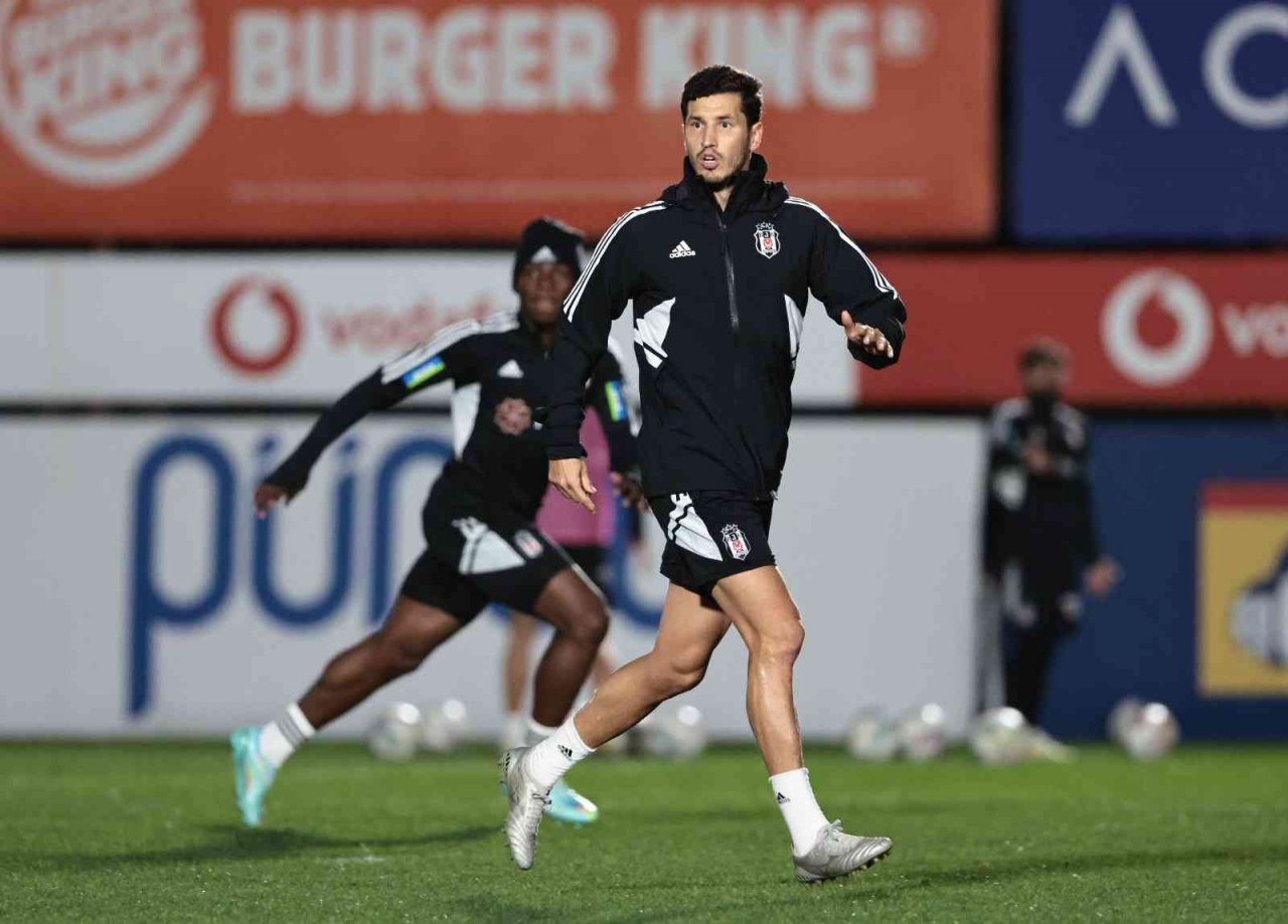 Beşiktaş, Serik Belediyespor maçı hazırlıklarına başladı