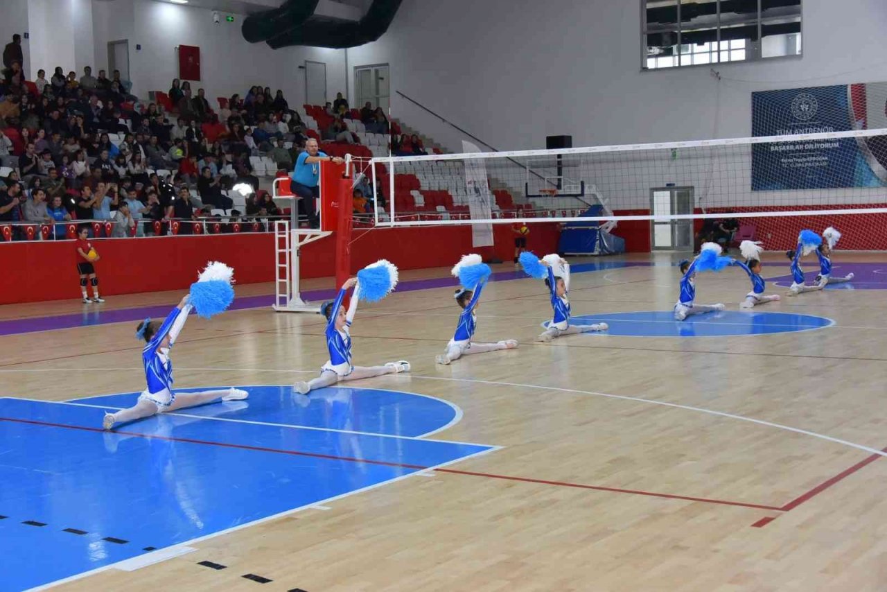 “Bizim Kızlar” 3. haftada 3. galibiyetlerini aldı