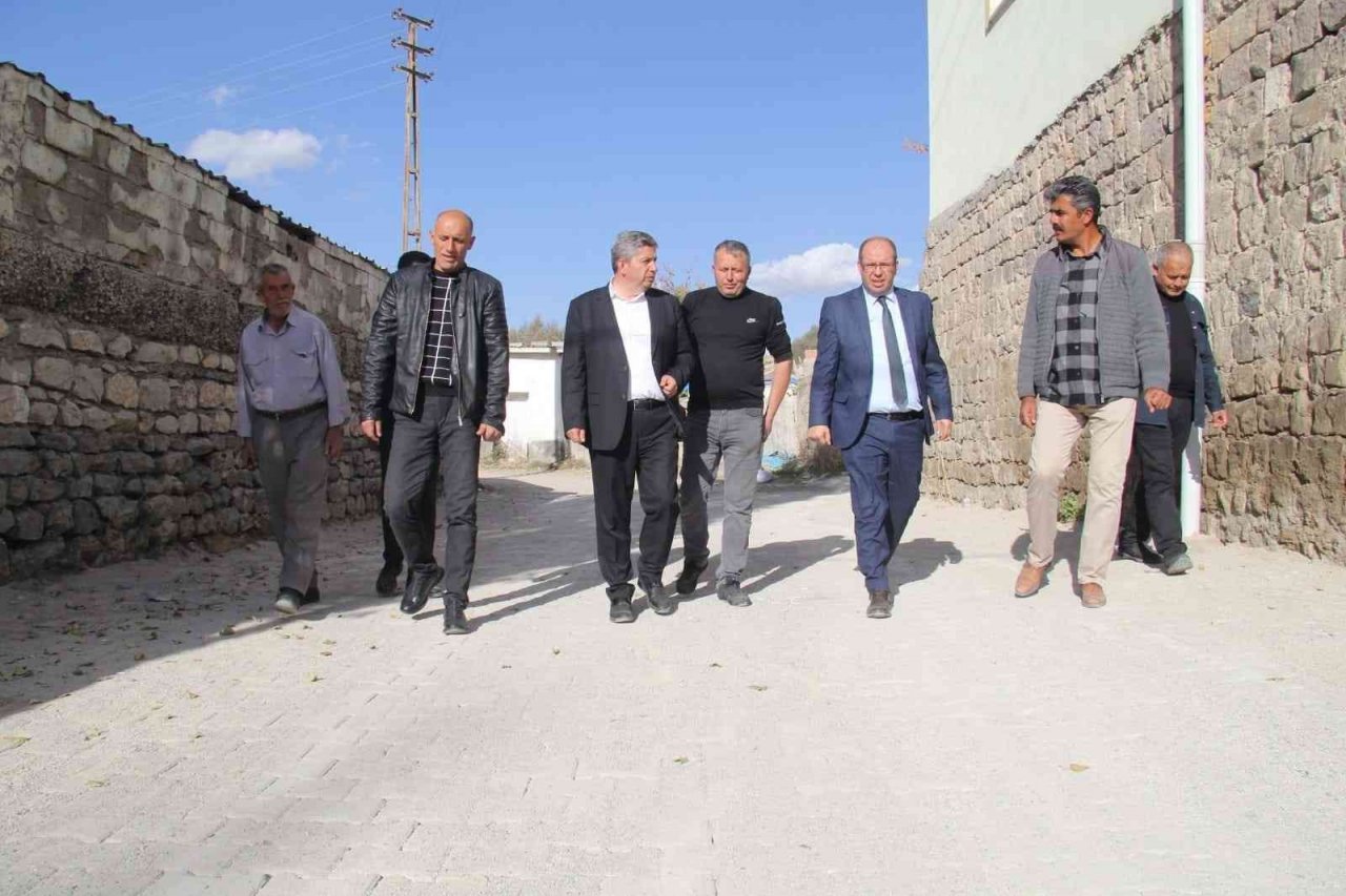 Kaymakam Gülen ve Başkan Altun, Köprübaşı Mahallesi’nde