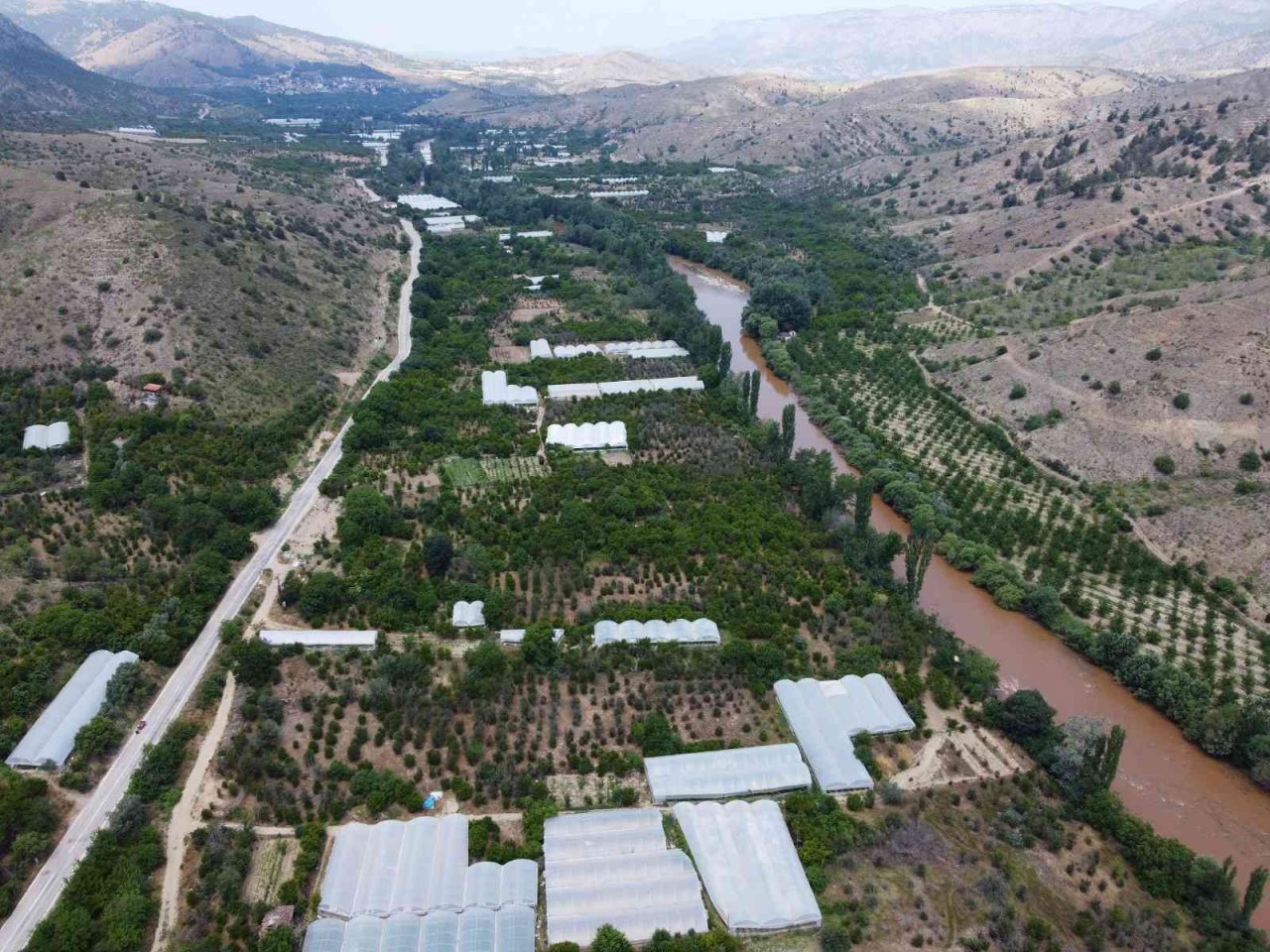 Bilecik İnhisar Tarpak Barajı sulaması tamamlanarak hizmete alındı