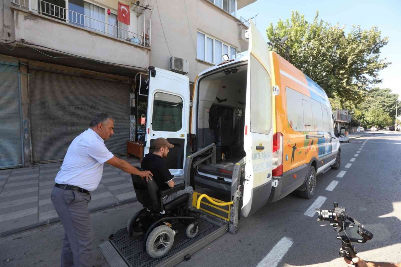 Gaziantep Büyükşehir, 7 milyonu aşkın yaşlı ve engellinin yaşamına dokundu